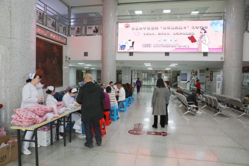 【医院动态】告别“甜蜜”负担,拥抱健康生活——百色市中医医院开展2025年世界糖尿病日主题活动