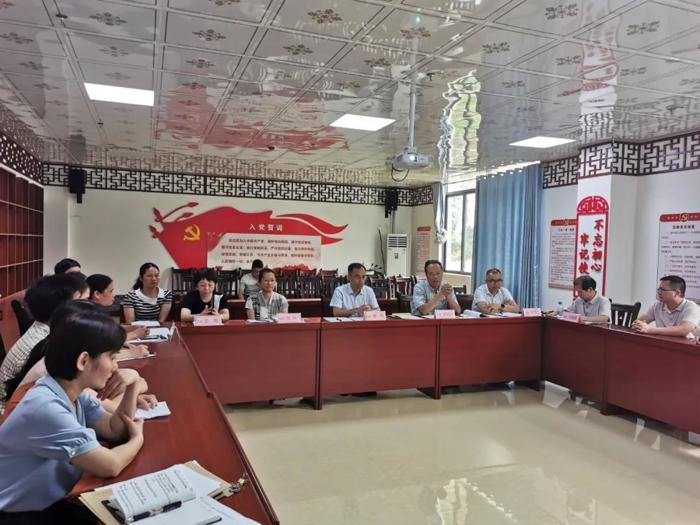 百色市中医医院开展2020年度卫生专业高级职称答辩会