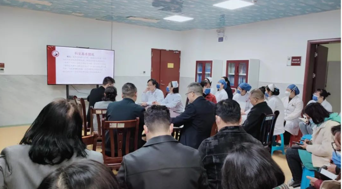 【医院动态】深入一线看问题，细化措施促发展——百色市中医医院开展妇产科行政查房