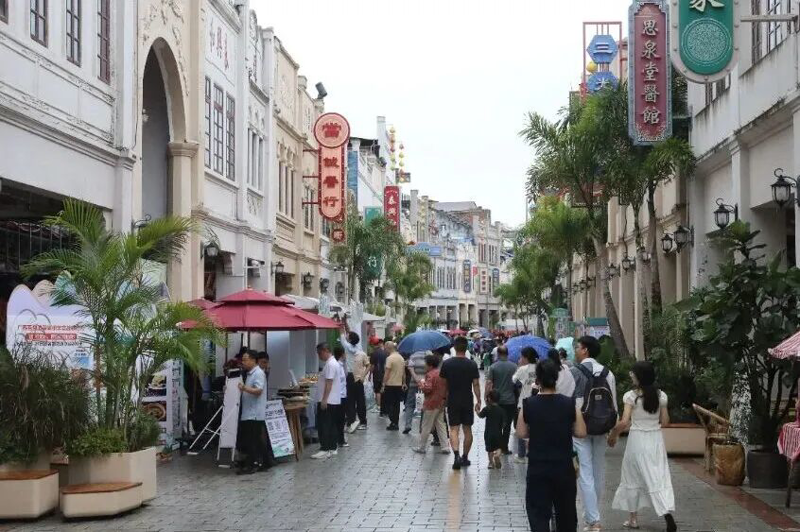 【医院动态】百色端午民俗嘉年华首日启幕，市民游客沉浸式体验中医药文化盛宴